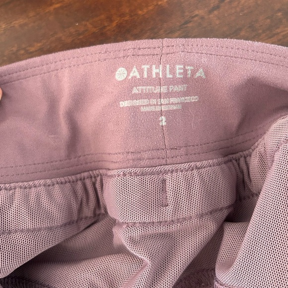 Athleta Attitude Jogger ruched sides size 2 - Picture 3 of 6